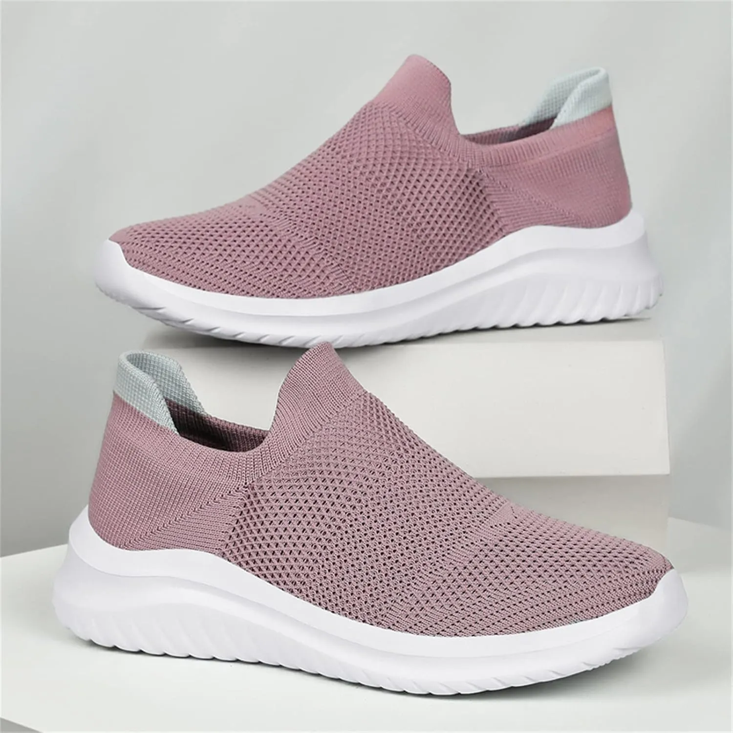 Athletic Shoes Women Slip On Running Shoes Non Slip Walking Shoes Lightweight Workout Shoes Breathable Fashion Sneakers