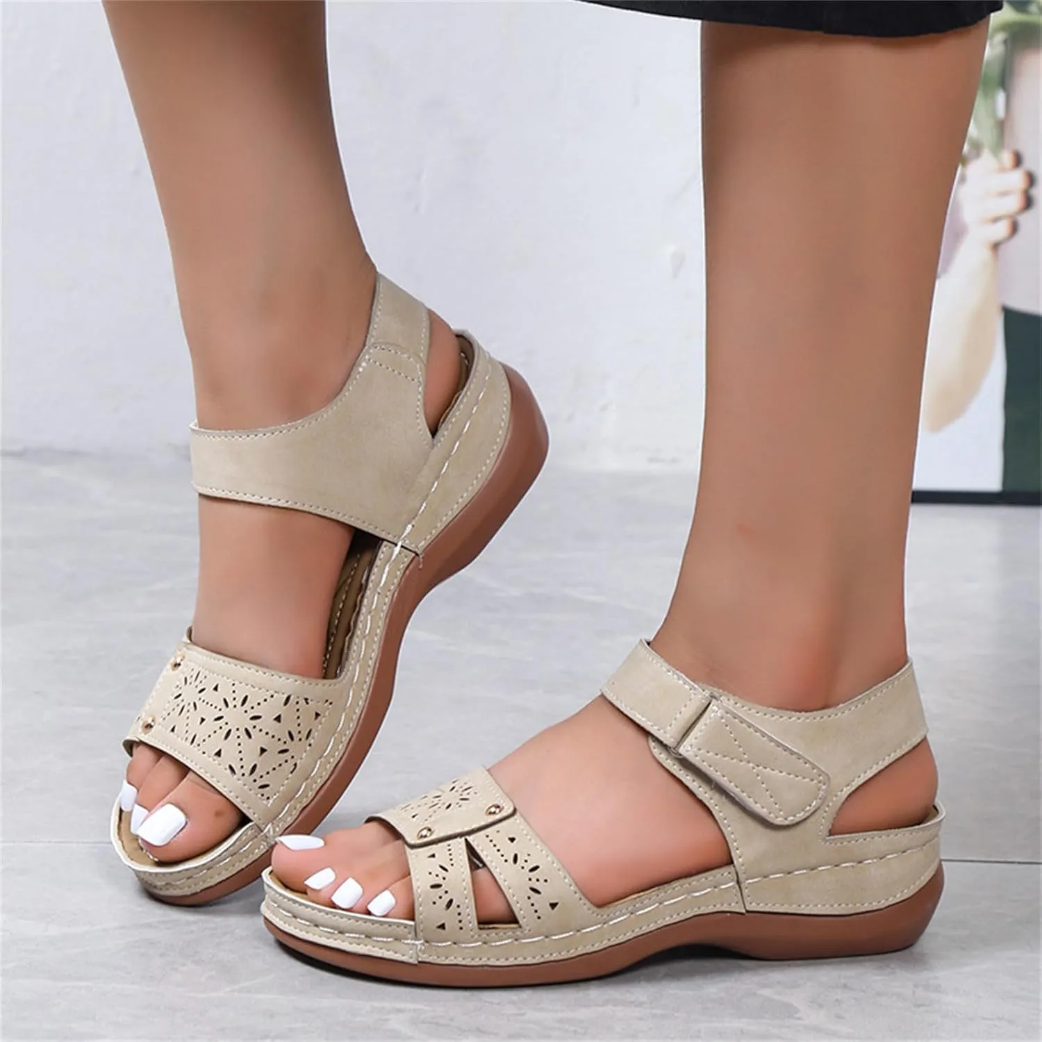 Flat Sandals for Women Dressy Comfortable Flats Open Toe Ankle Strap Walking Shoes Summer Wedge Dressy Low Heel 2025 Strappy Arch Support & Platform Slip-On Shoe Beach Casual