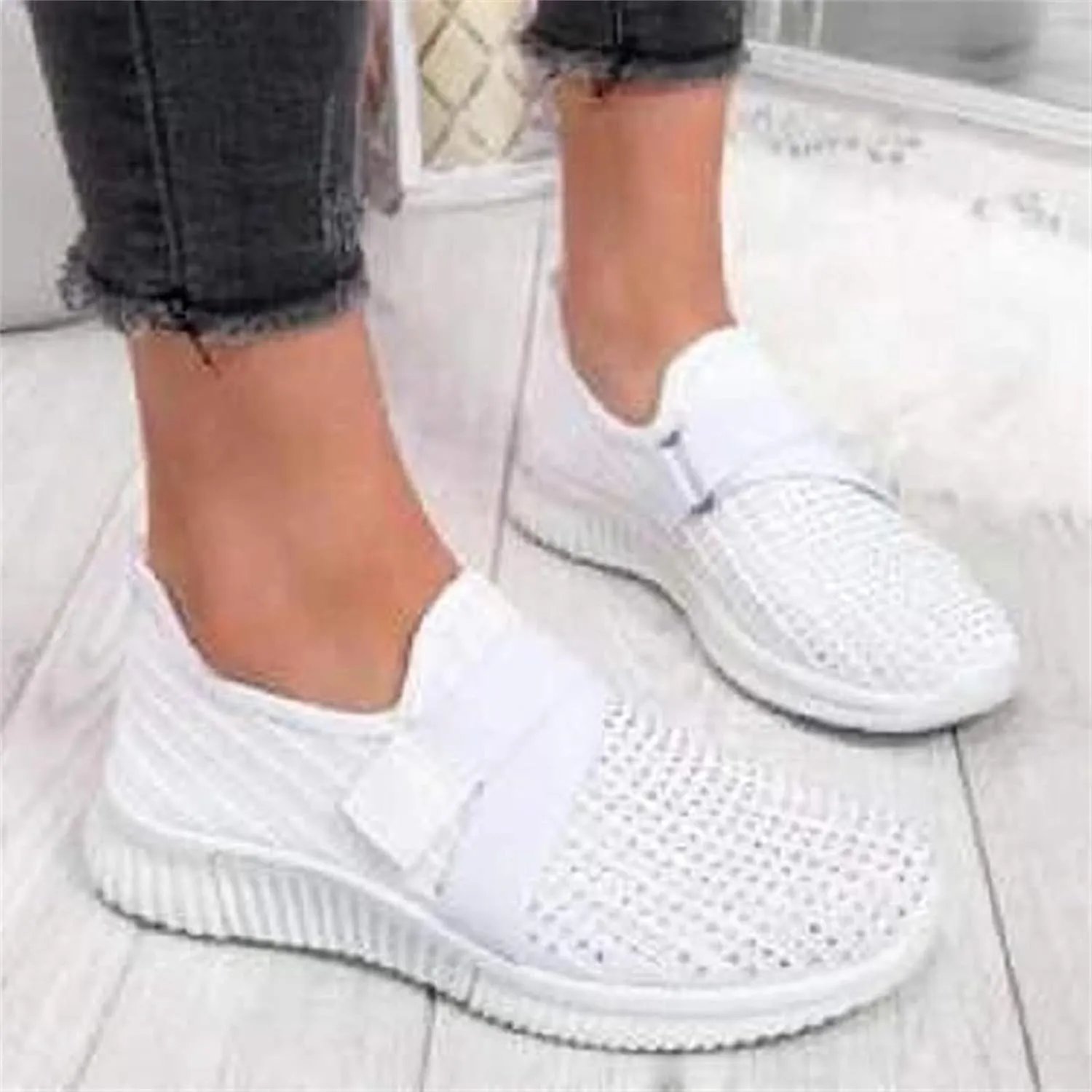 Ladmiple Walking Shoes Women Comfort Slip On Sneakers Arch Support Non Slip Casual Tennis Workout Gym Running Shoes