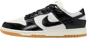 Nike Women's Dunk Low Lx Shoes Sneaker