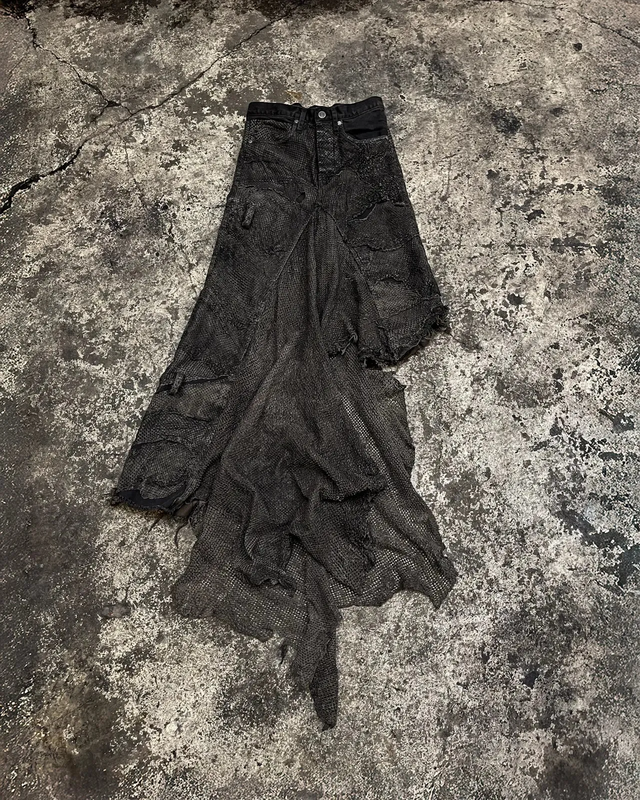 SKIRT LAYERED LEATHER PERFORATED MAXIMUS