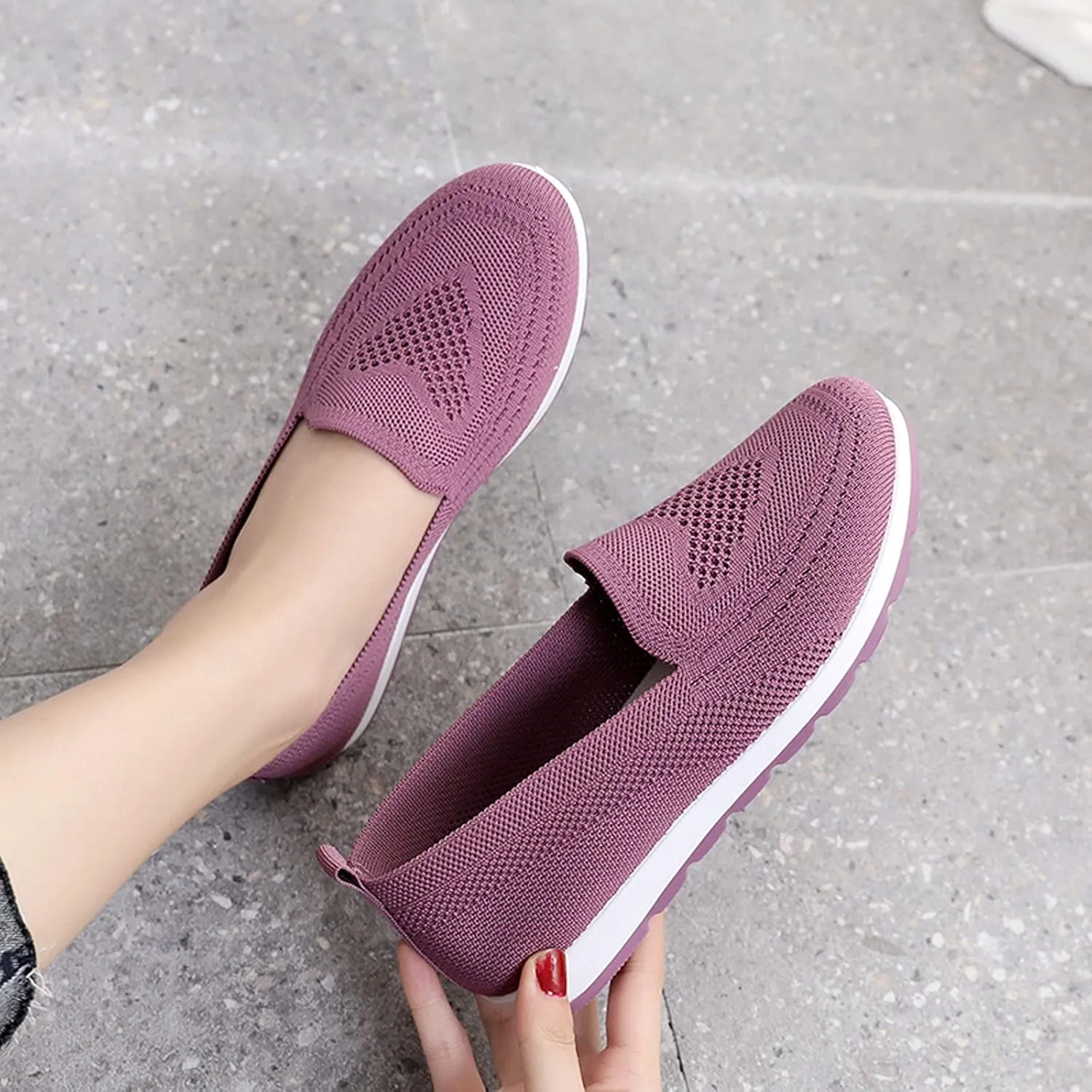 Women Breathable Mesh Slip On Shoes Casual Comfortable Walking Sneakers Lightweight Flats Non Slip Loafers