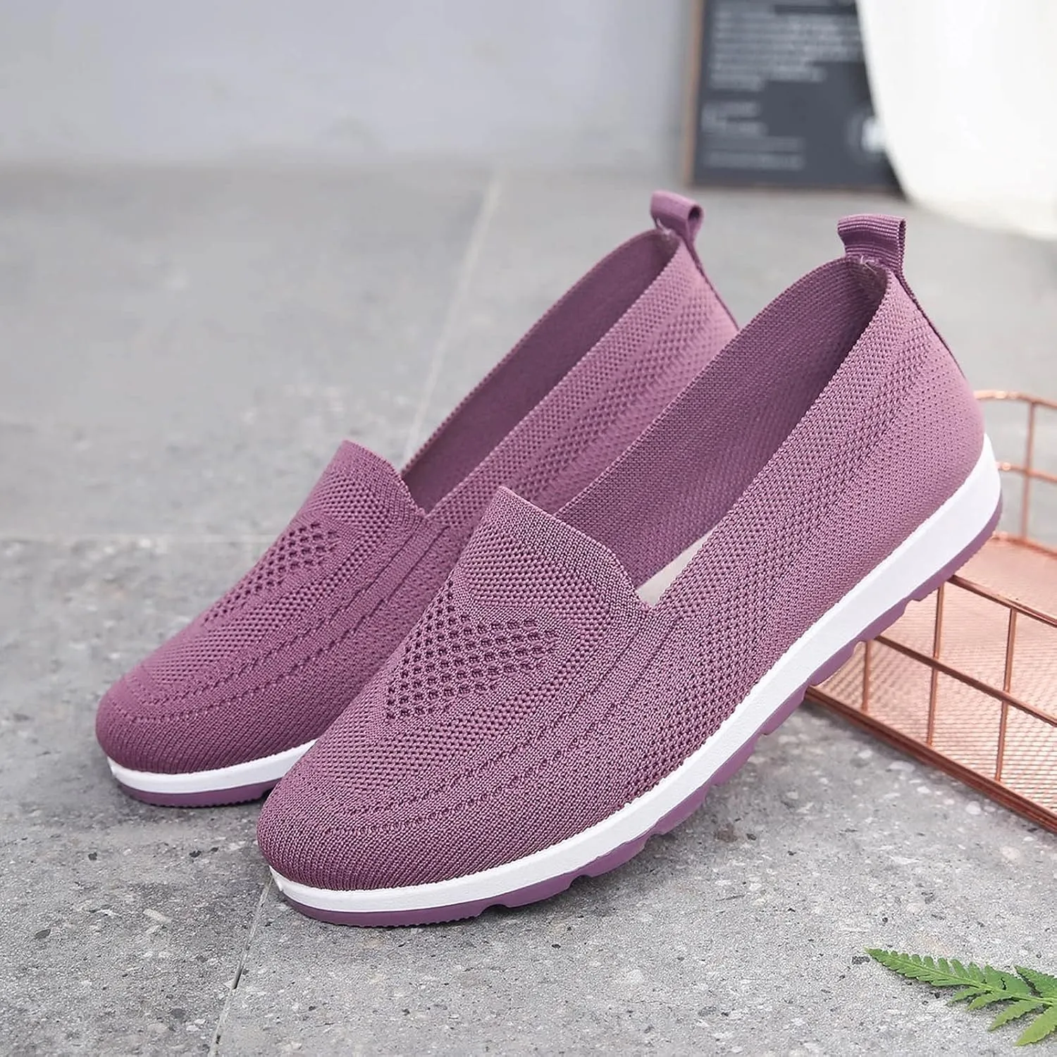 Women Breathable Mesh Slip On Shoes Casual Comfortable Walking Sneakers Lightweight Flats Non Slip Loafers